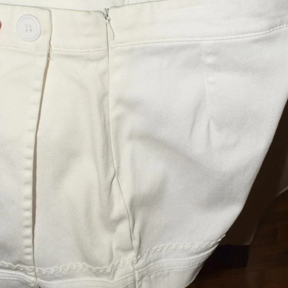 Hartstrings Pleated Nautical White Skort - Size 8